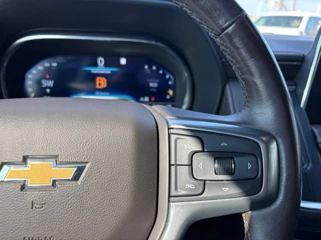 Certified Used 2022 SUMMIT WHITE Chevrolet LT image 30