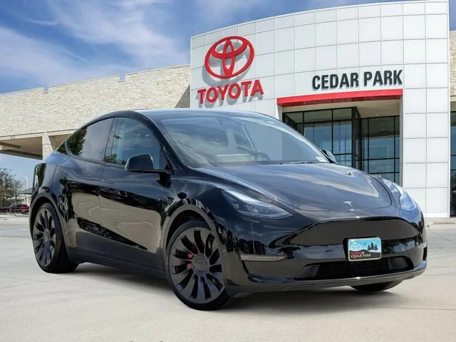 2025 Tesla Model Y Performance Dual Motor All-Wheel Drive's photo