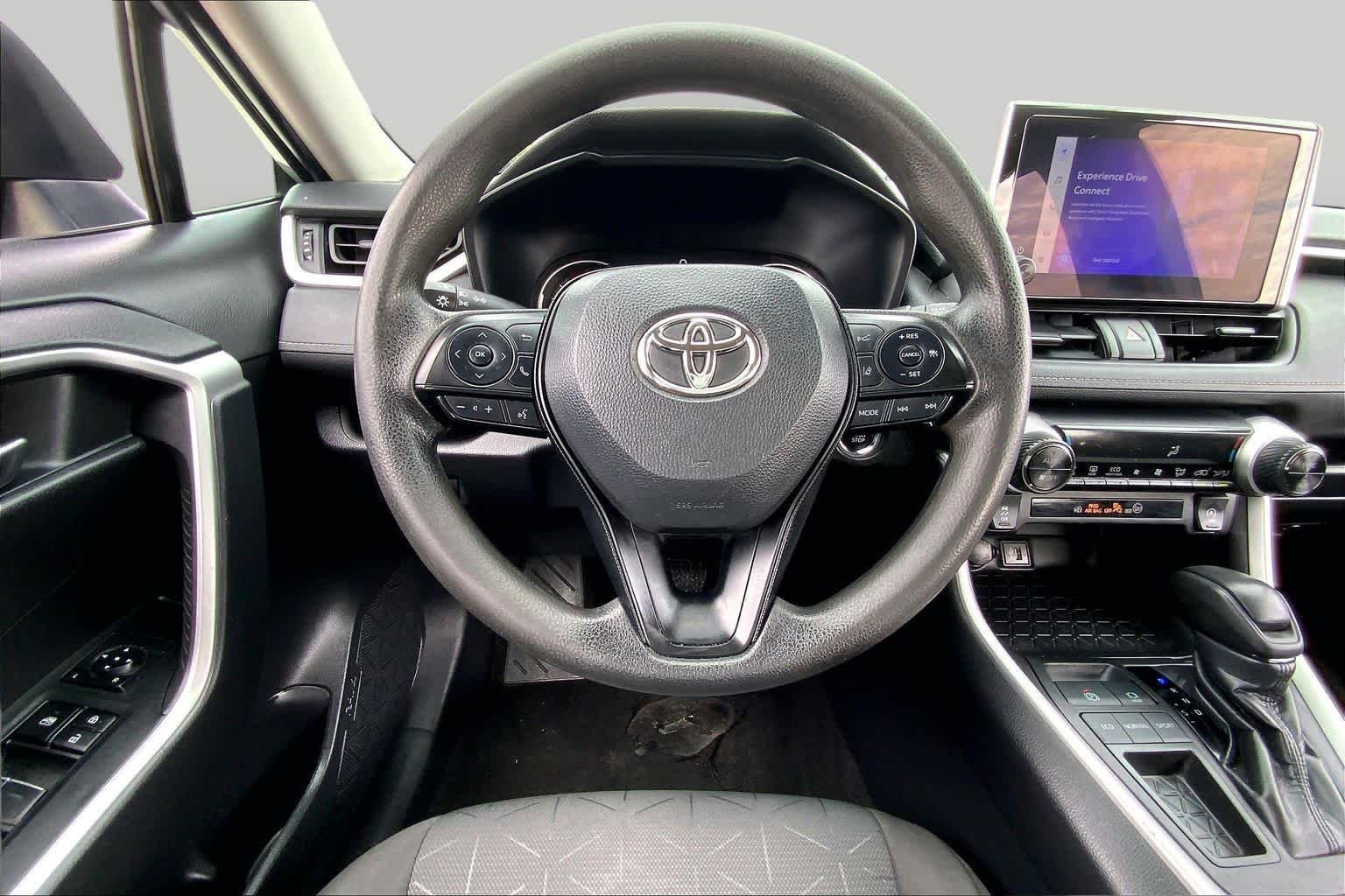 Used 2024 Silver Sky Metallic Toyota XLE image 6