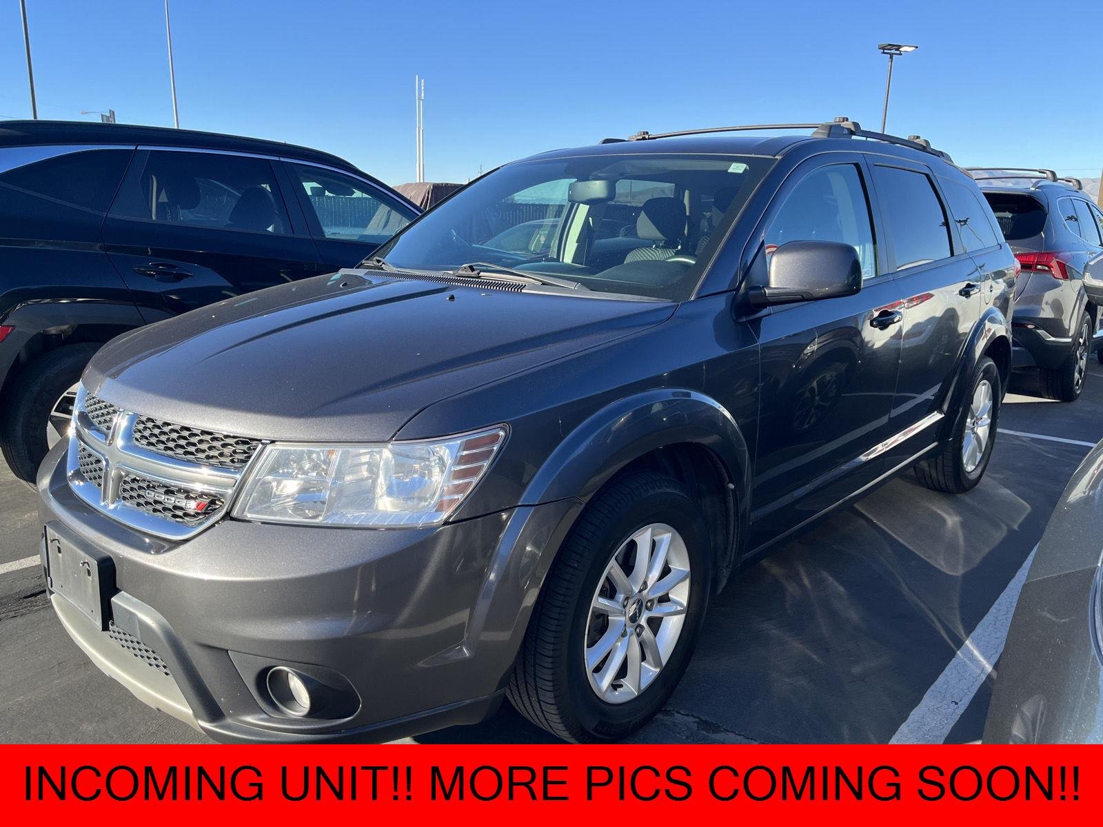Used 2014 Granite Crystal Metallic Clearcoat Dodge SXT image 1