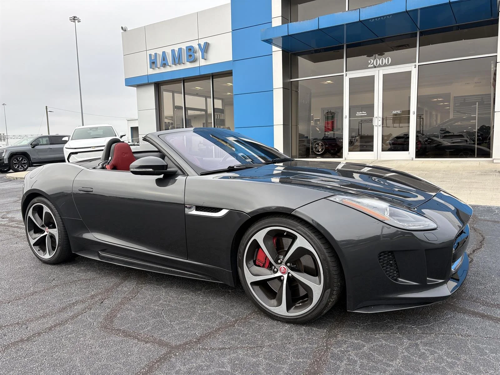 2017 Jaguar F-TYPE R Convertible's photo