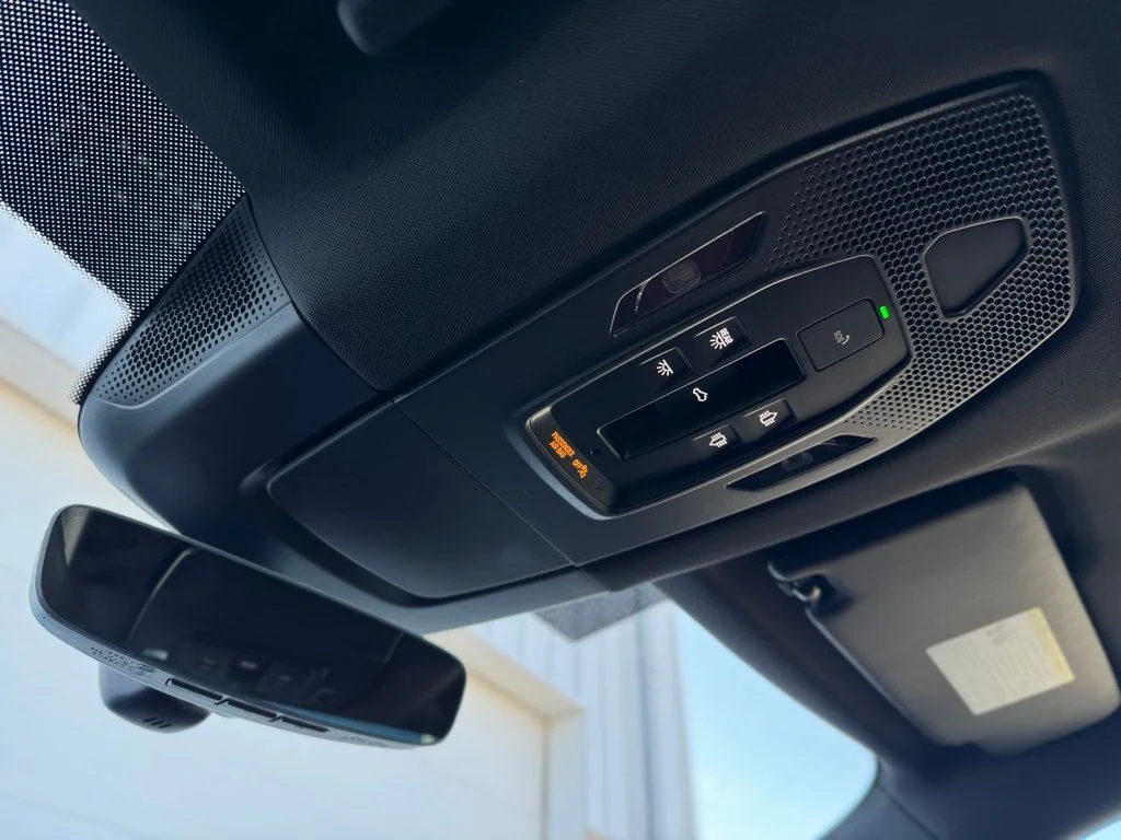 2025 Porsche Macan S - Photo 14