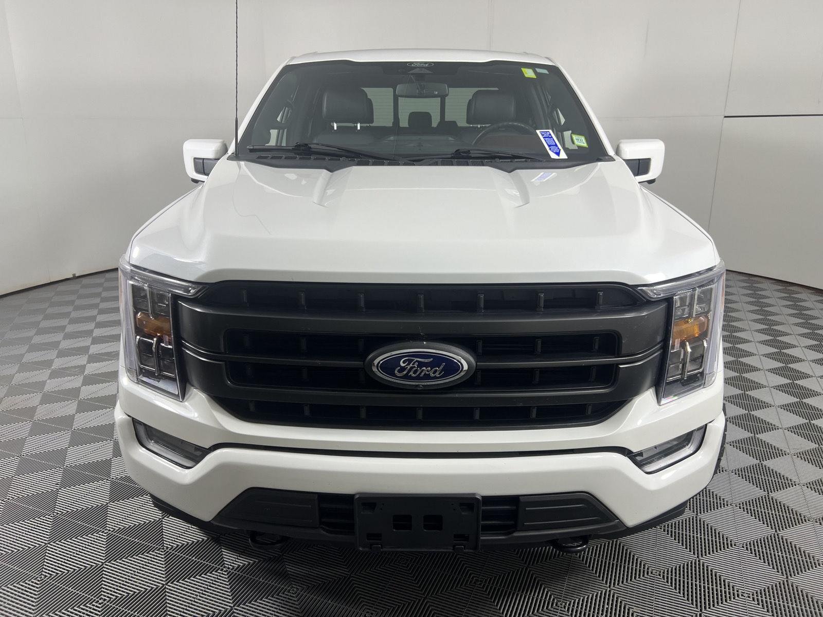 Used 2022 Star White Metallic Tri-Coat Ford LARIAT image 6