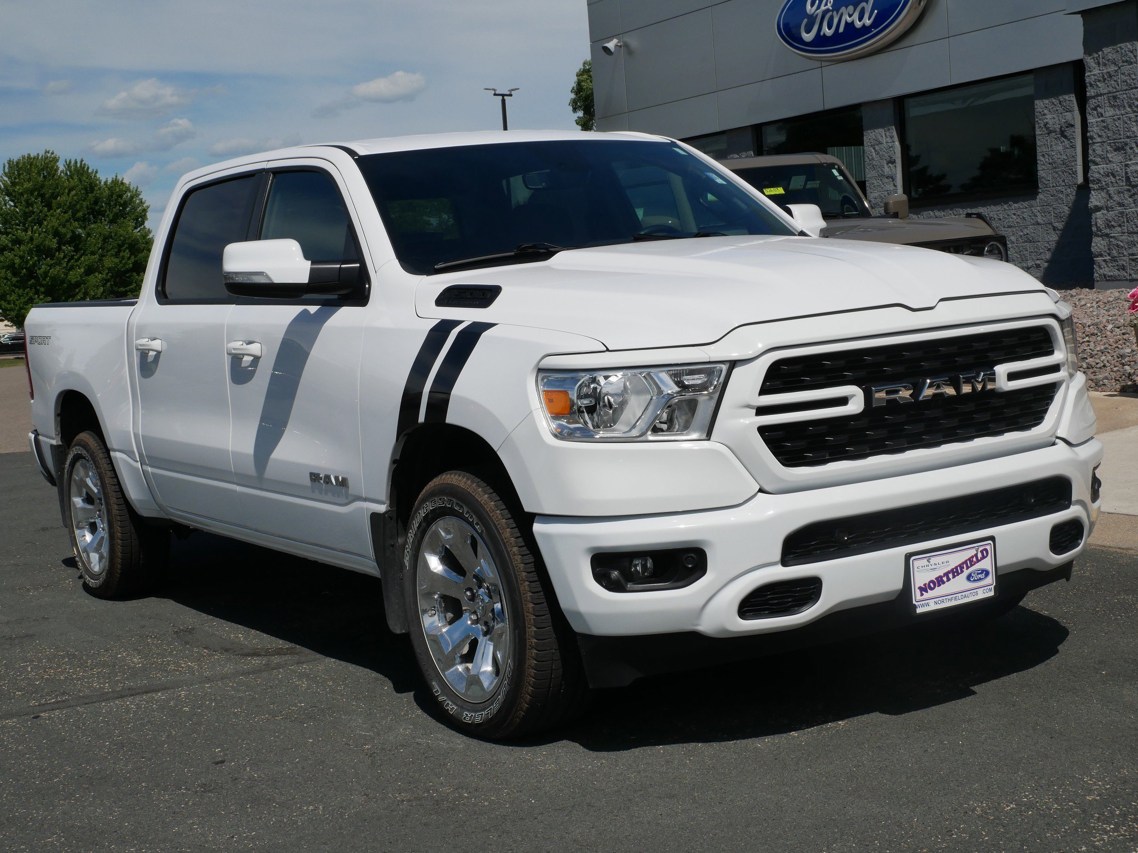 Used 2022 RAM Ram 1500 Pickup Big Horn/Lone Star with VIN 1C6SRFFT8NN397607 for sale in Northfield, Minnesota