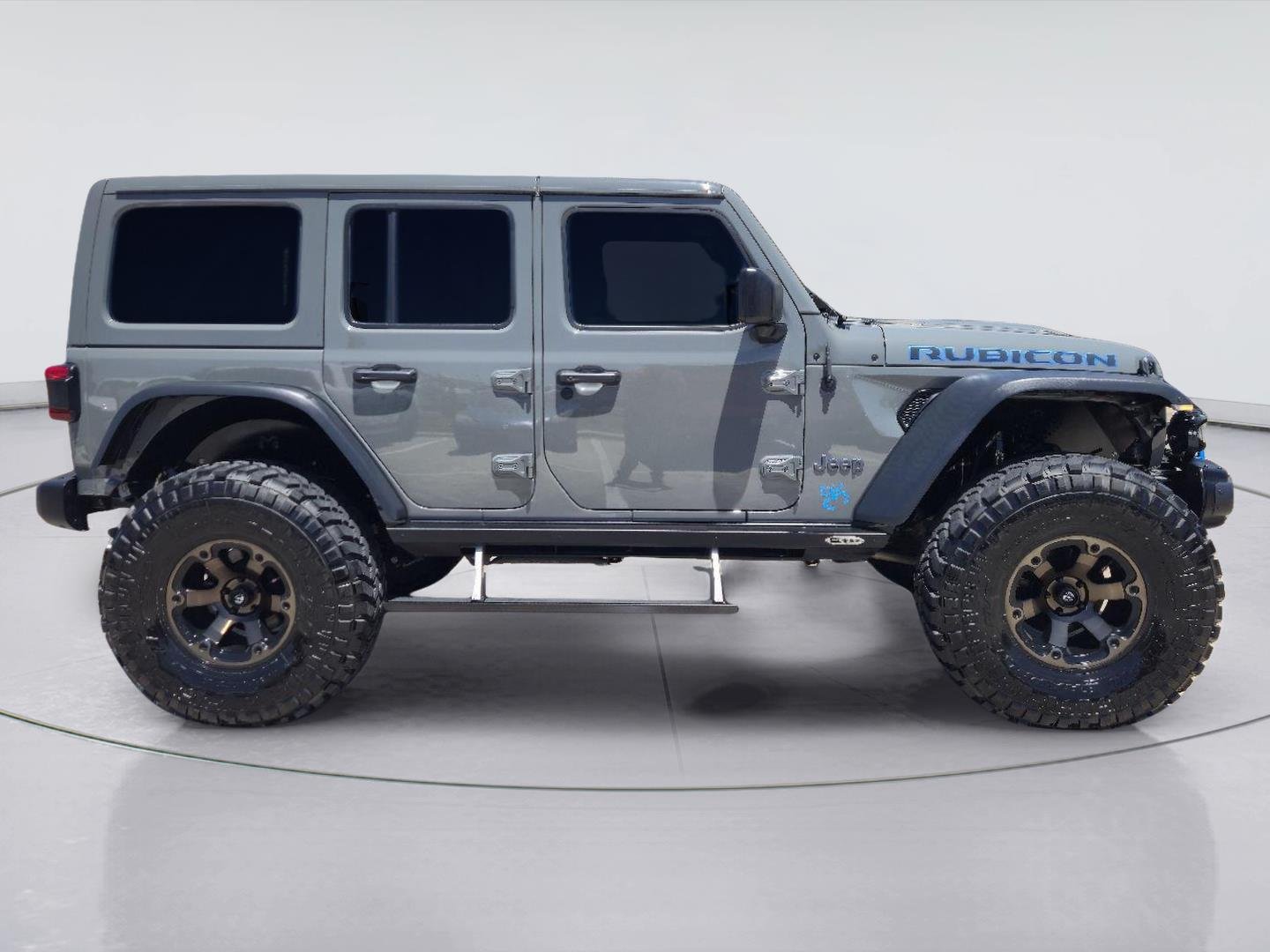 Used 2023 Sting-Gray Clearcoat Jeep Rubicon image 6