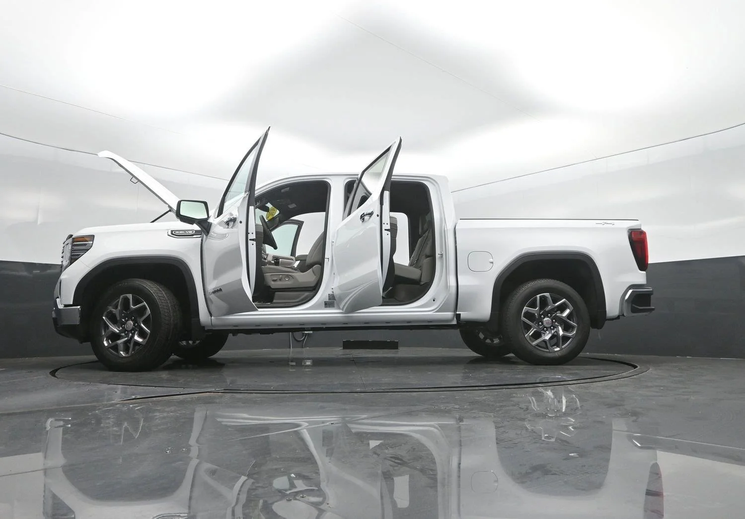 2026 GMC Sierra 1500 SLT - Photo 57