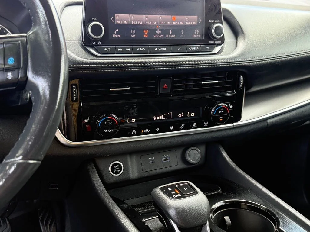 Used 2023 Blue Nissan SV image 18