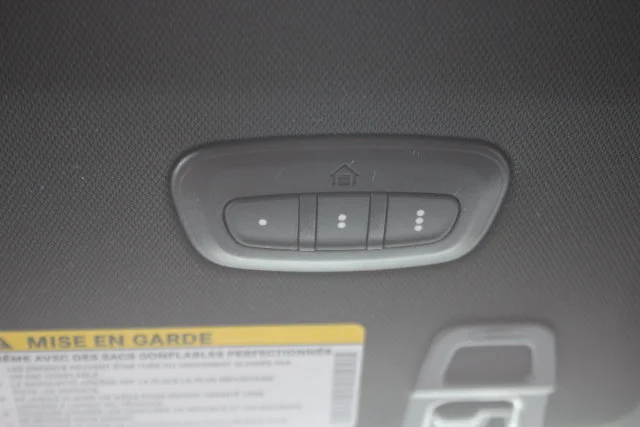 Used 2023 White Jeep Overland image 16