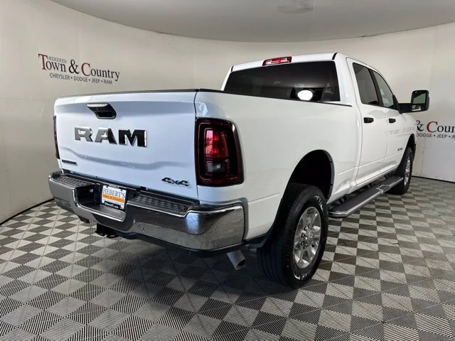 Used 2026 White Ram Big Horn image 7