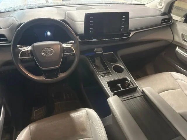 Used 2021 Gray Toyota Limited image 5