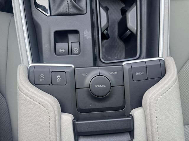 Certified Used 2024 Cream Toyota XLE image 27