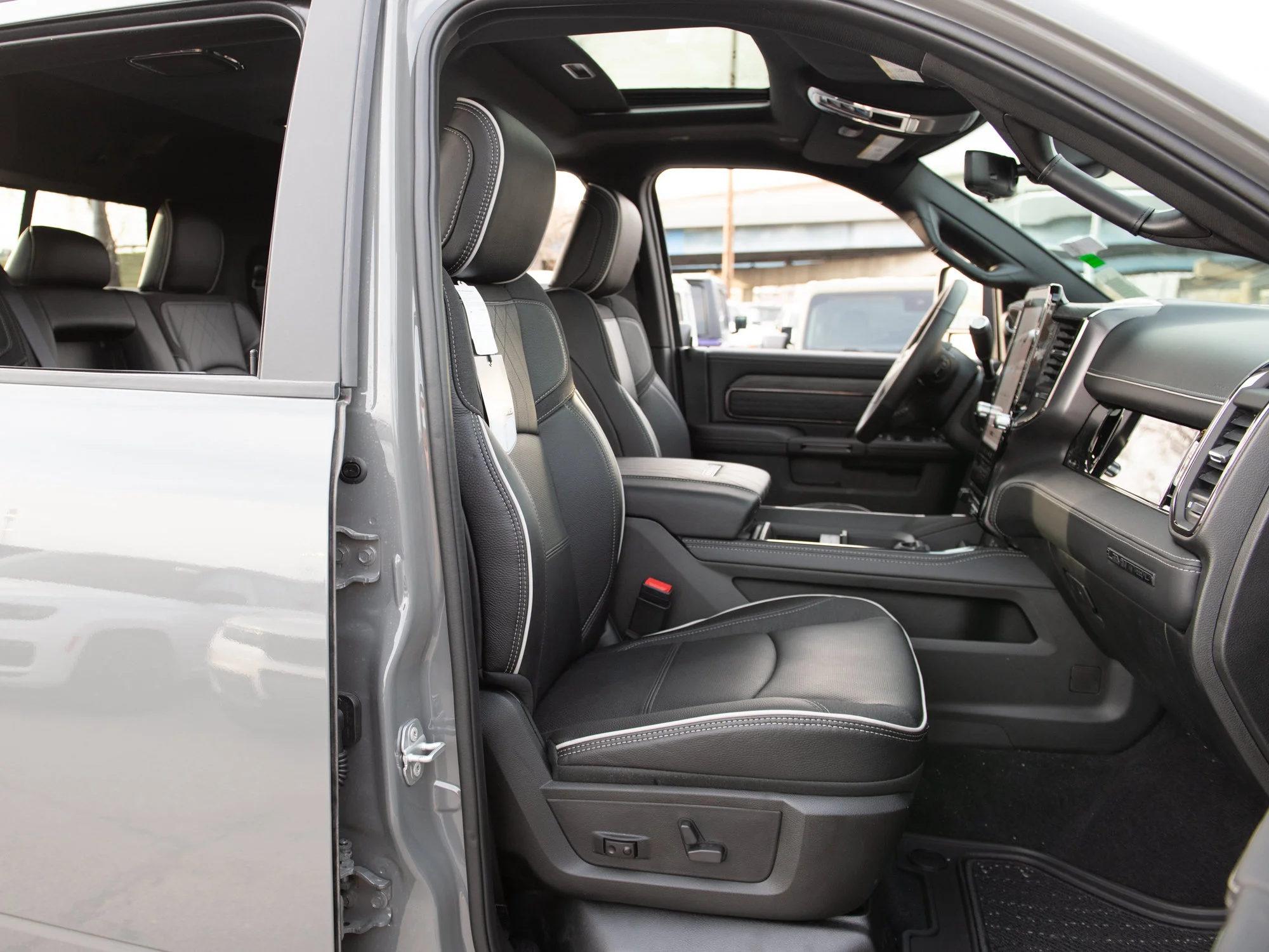 New 2026 Grey RAM Limited* image 30