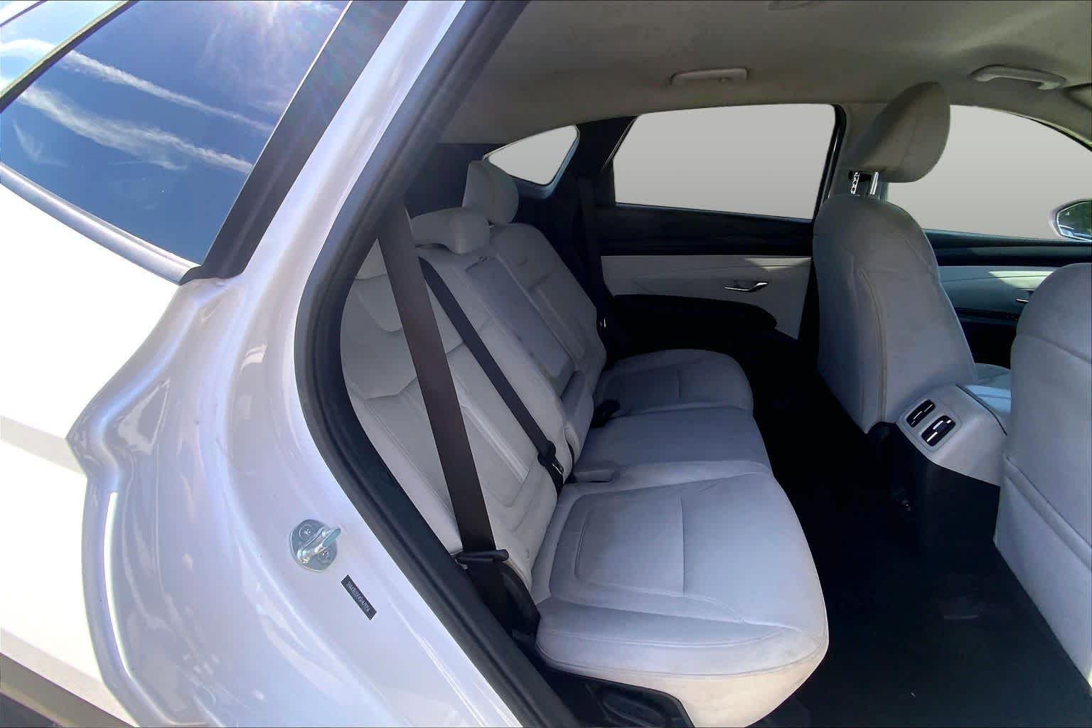 Used 2025 Serenity White Pearl Hyundai SEL image 19