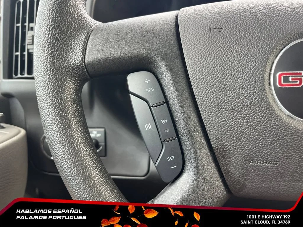Used 2025 Summit White GMC Work Van image 20
