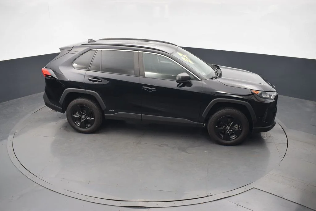 Used 2022 Black Toyota LE image 43