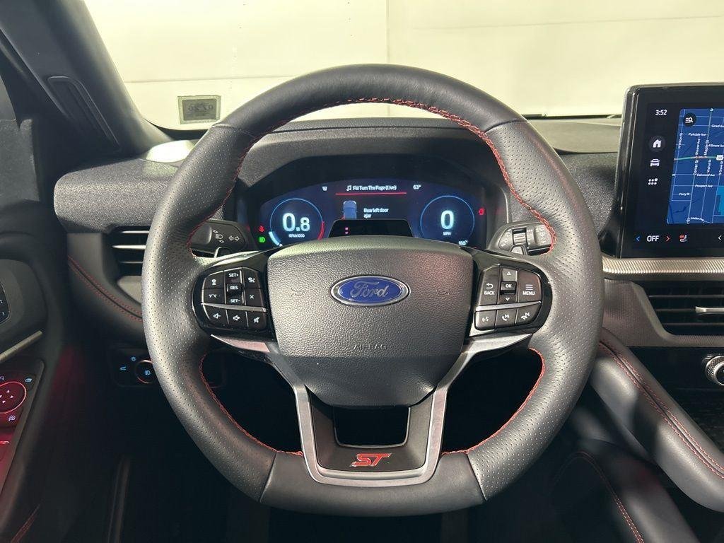 Used 2025 Black Metallic Ford ST image 39