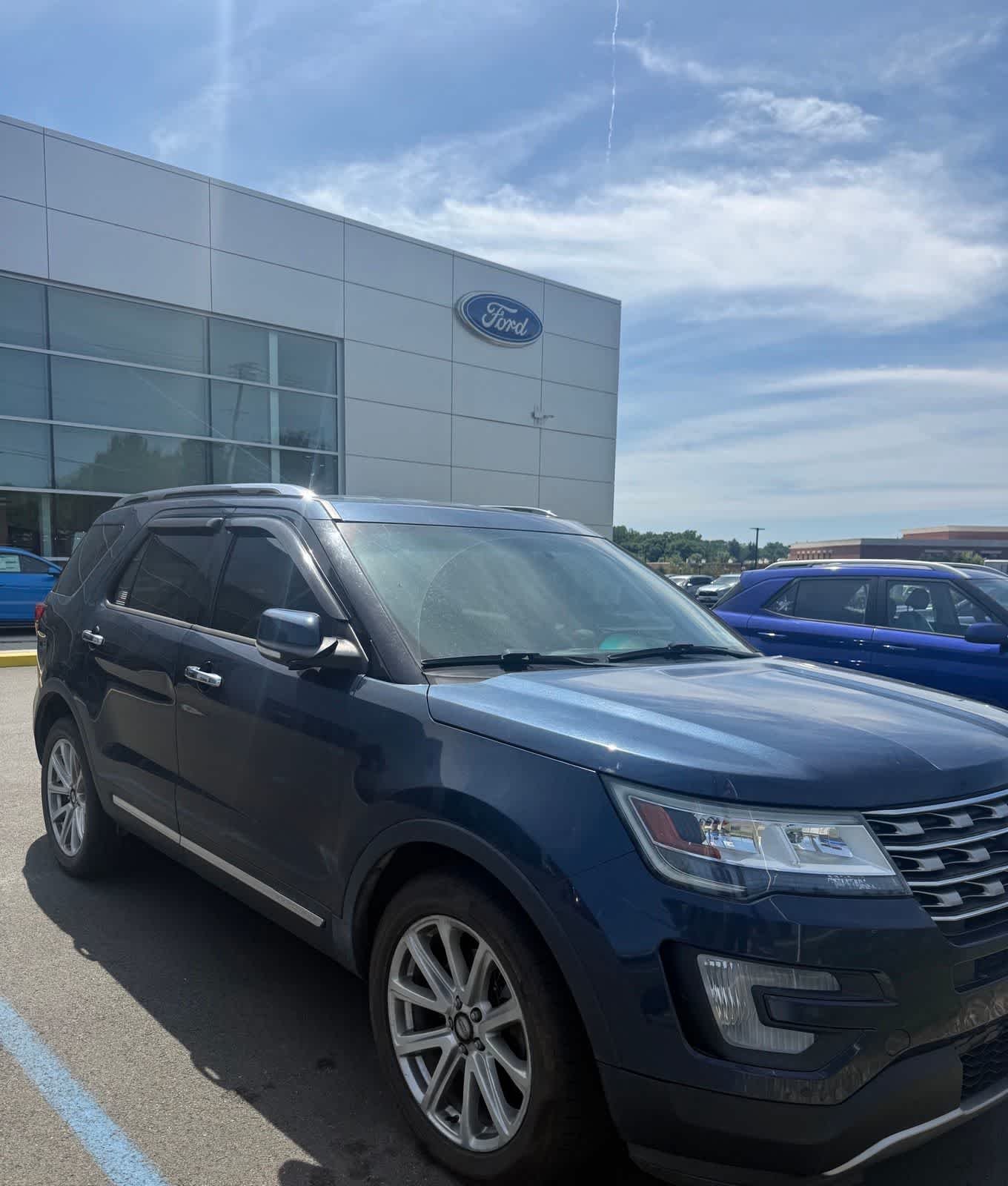 Used 2016 Blue Jeans Metallic Ford Limited image 8
