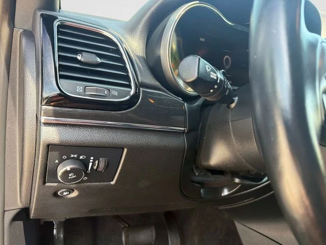 Used 2021 Black Jeep Trailhawk image 31