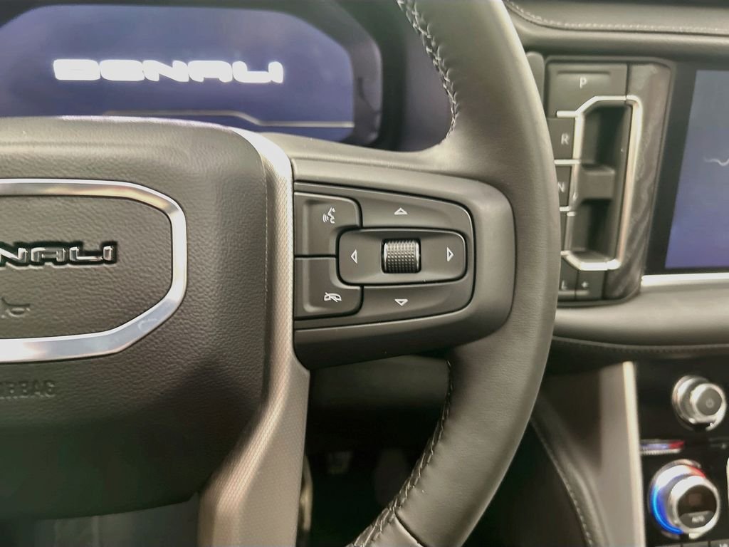 Used 2024 Titanium GMC Denali image 12