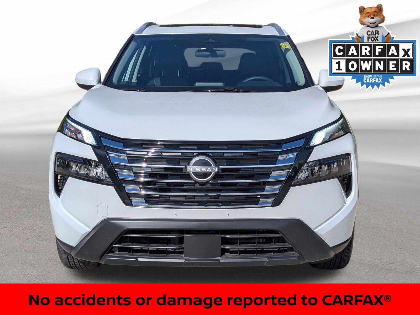 Certified Used 2025 White Pearl Nissan SV image 3