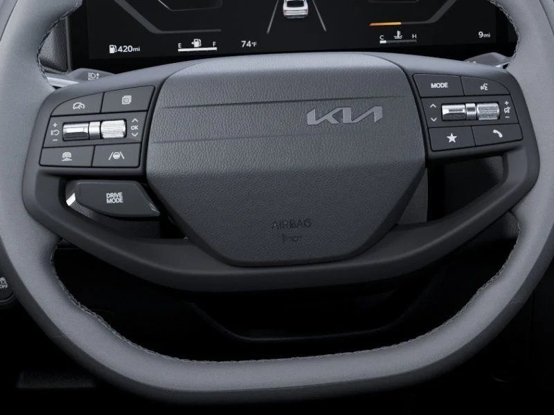 2025 Kia K4 EX - Photo 17