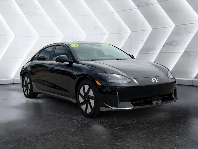 2024 Hyundai IONIQ 6 SE