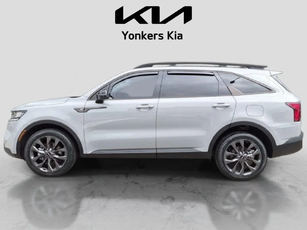 Used 2023 Gray Kia X-Line EX image 12
