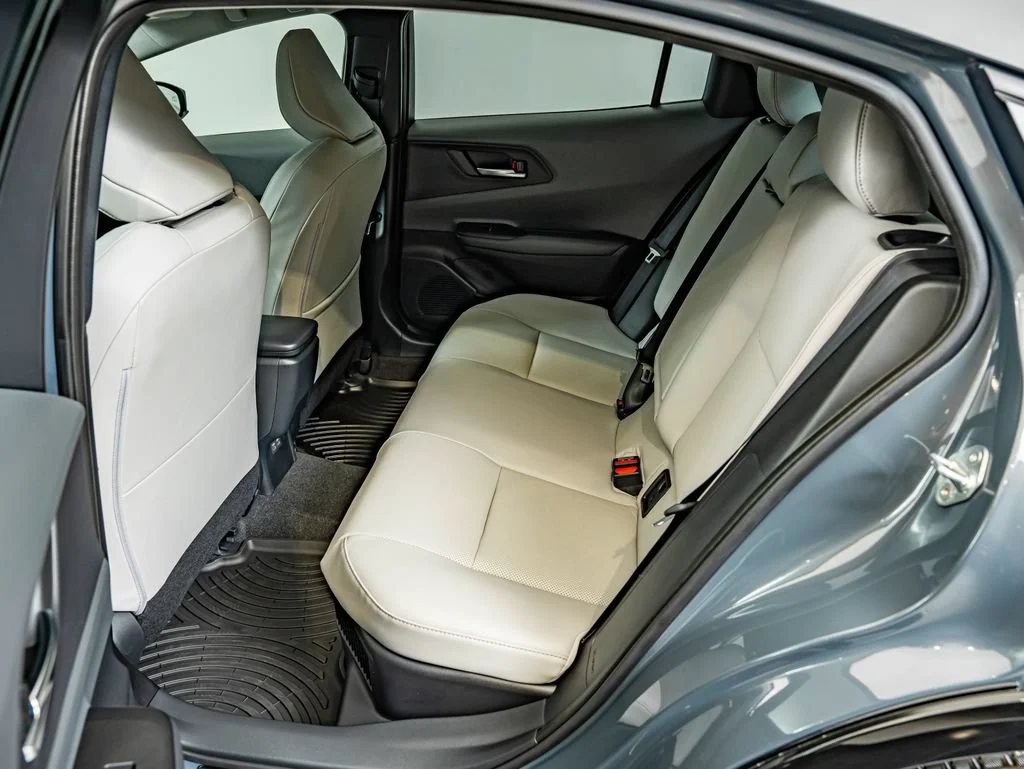 Used 2024 Guardian Gray Toyota XLE image 35