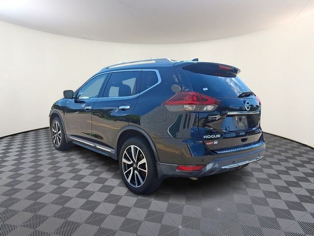 Used 2020 Black Nissan SL image 4