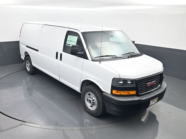 2026 GMC Savana Cargo Work Van - Photo 16