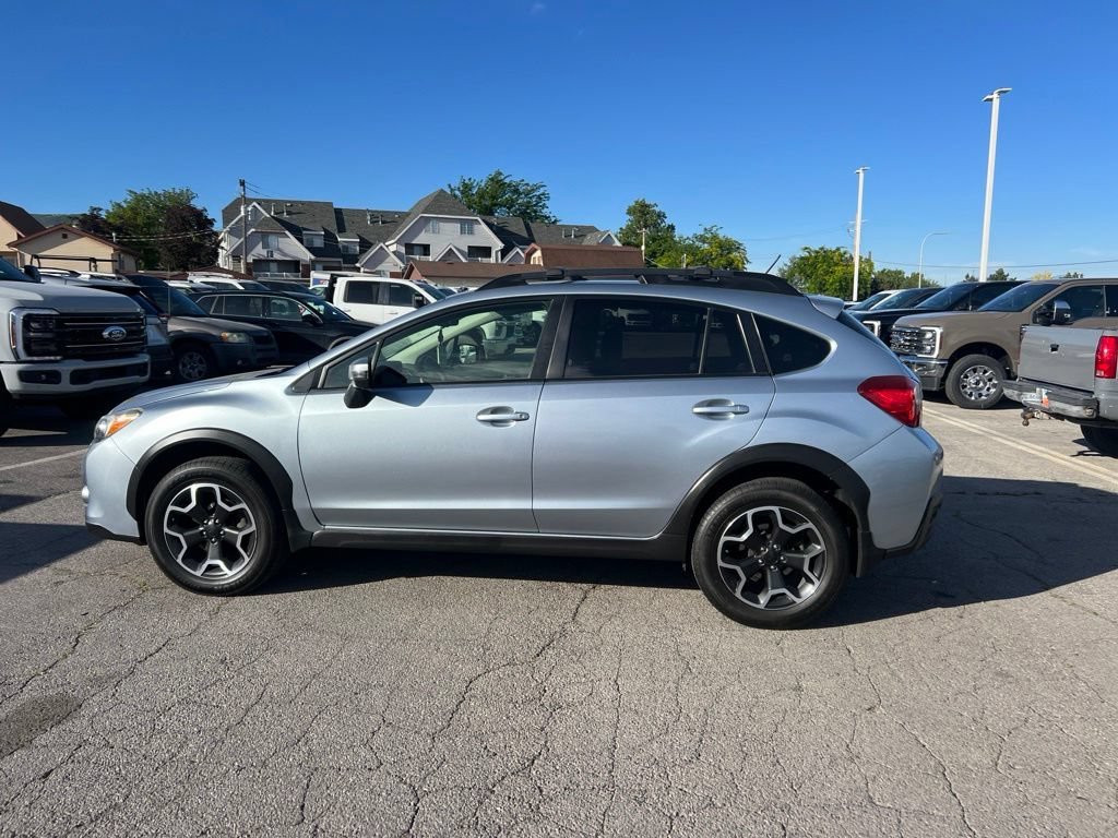 Used 2015 Ice Silver Metallic Subaru 2.0i Limited image 13