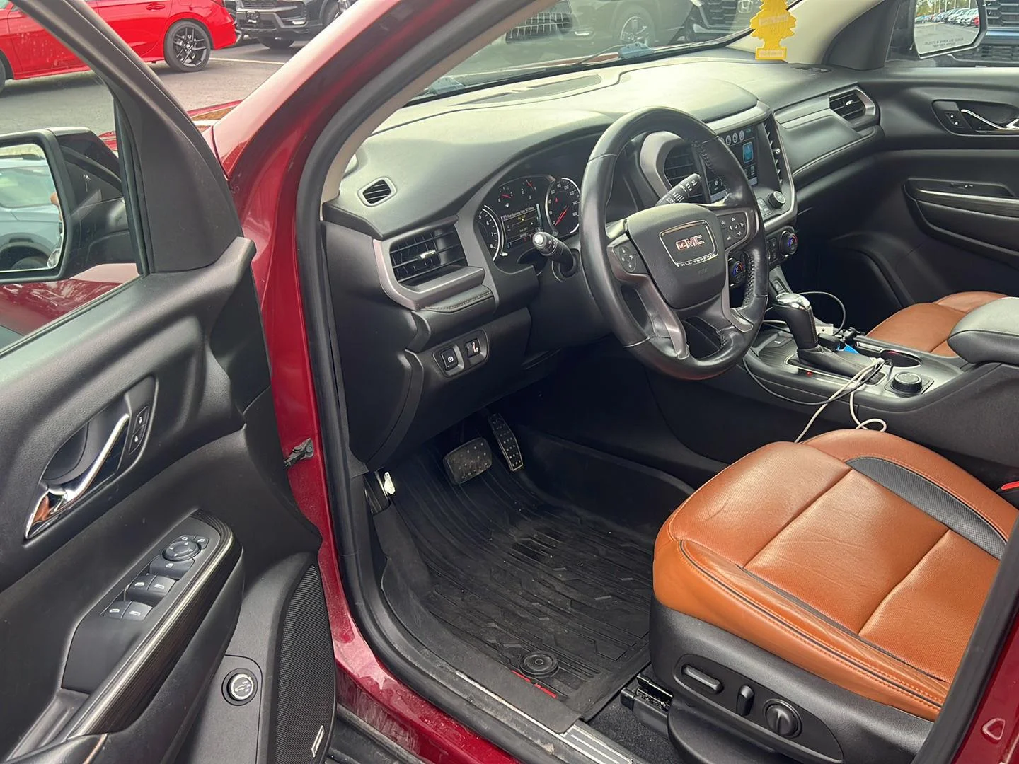 Used 2017 Crimson Red Tintcoat GMC SLT image 9