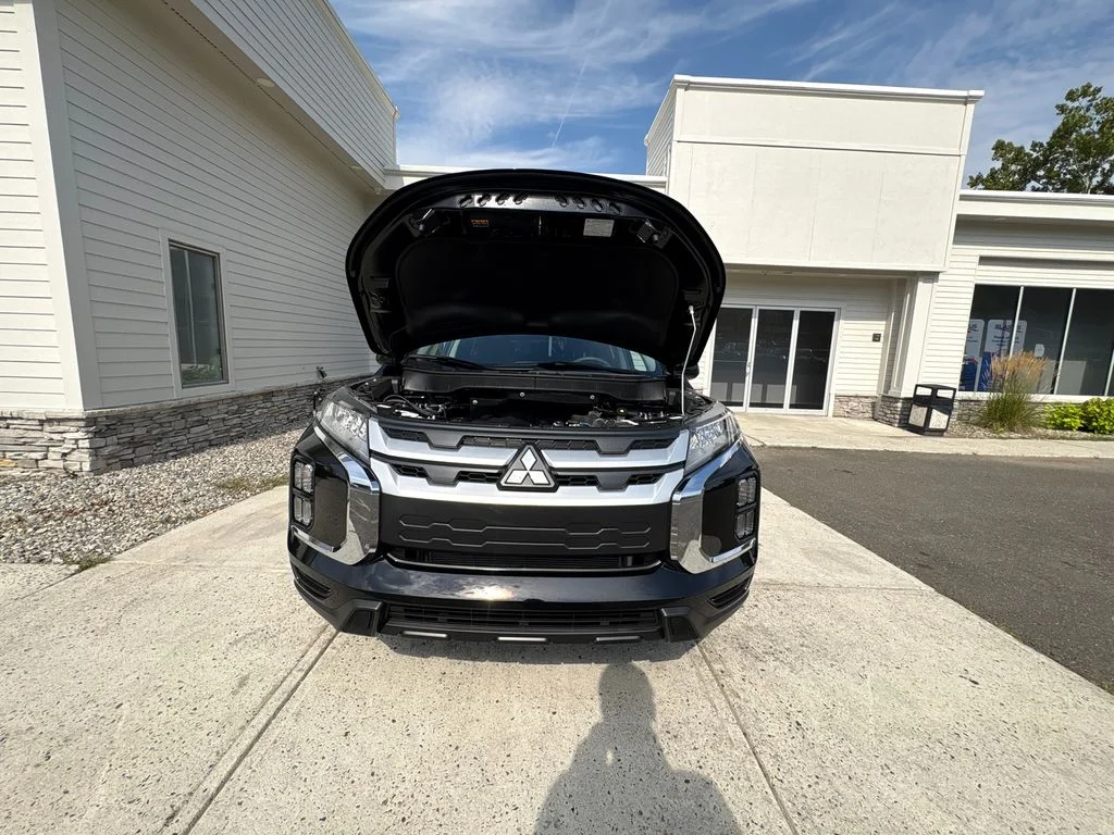 New 2026 Black Mitsubishi  image 58