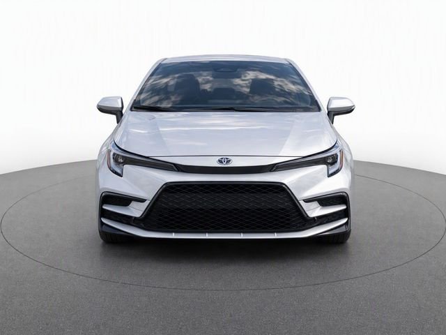 Used 2024 Silver Toyota SE image 5