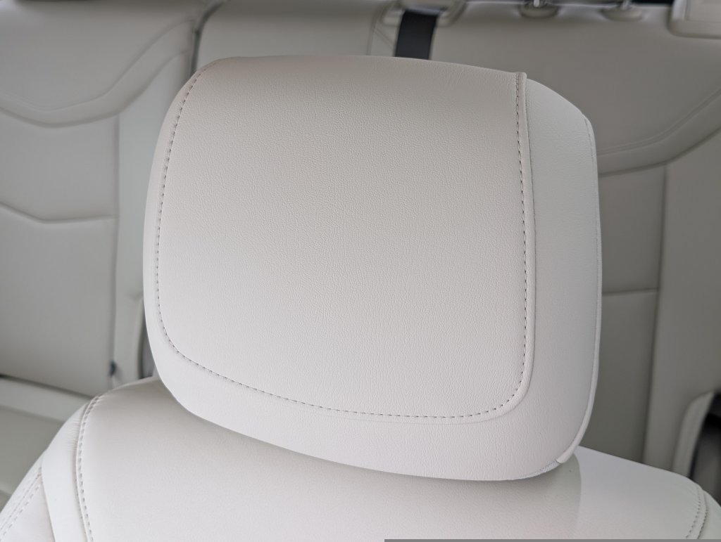 2026 Cadillac XT5 Premium Luxury - Photo 13