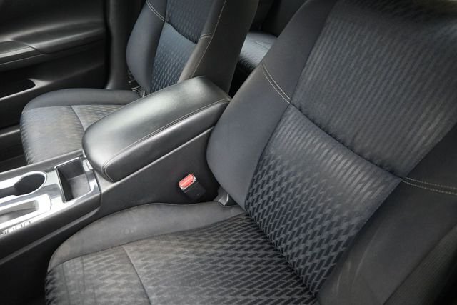 Used 2018 Gray Nissan 2.5 SV image 16