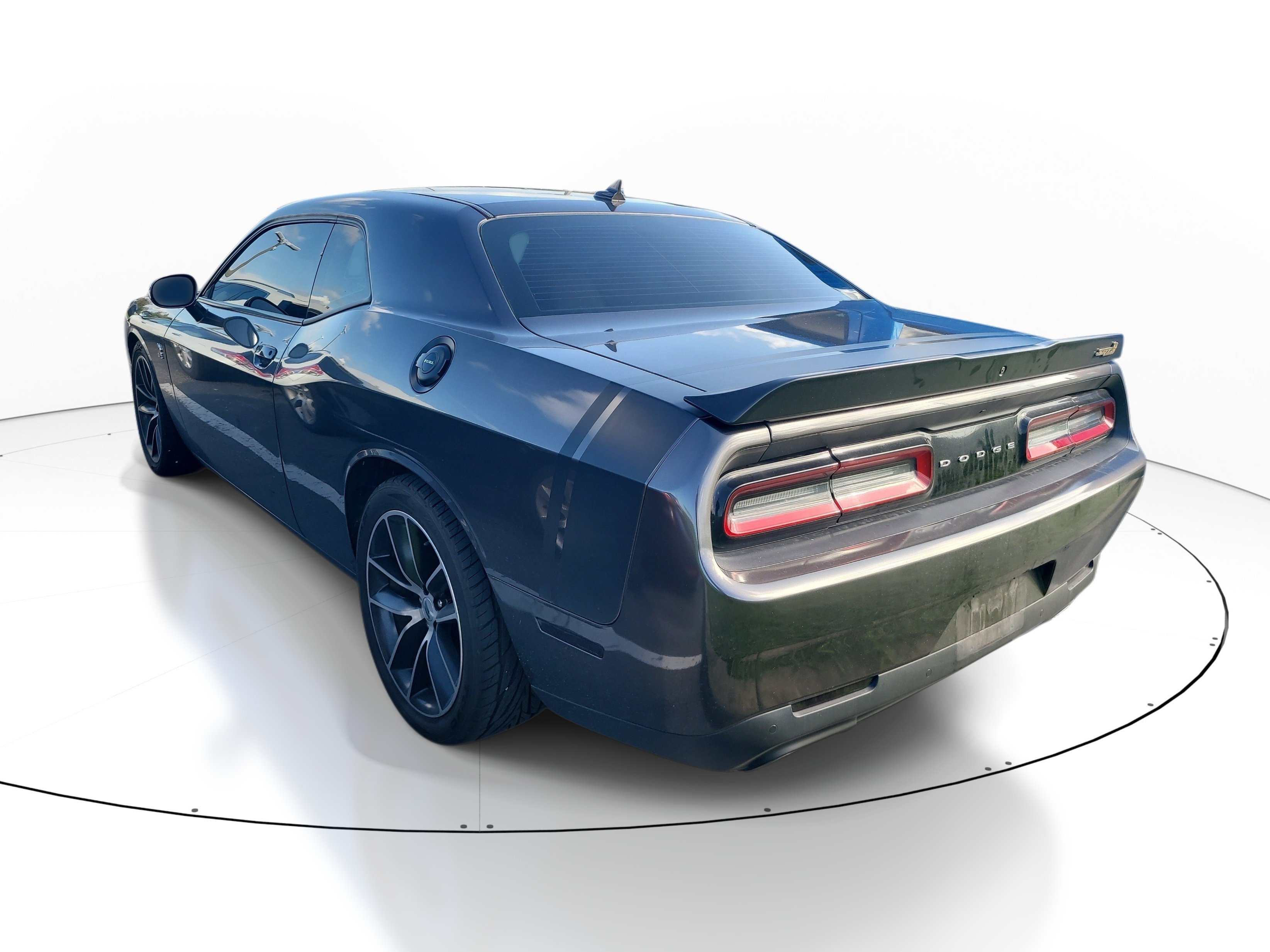 Used 2017 Granite Pearlcoat Dodge R/T Scat Pack image 6