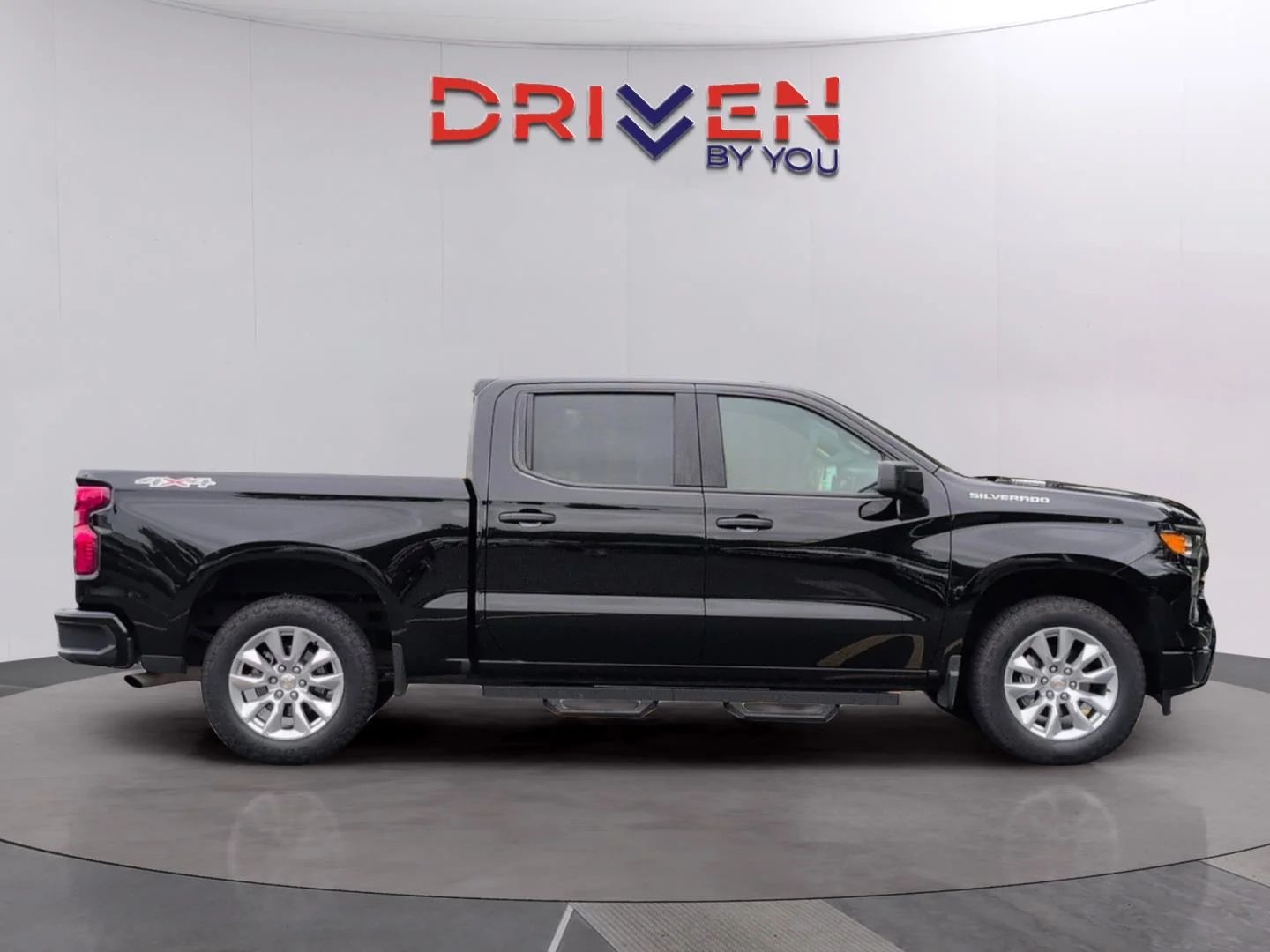 Used 2025 Black Chevrolet Custom image 6
