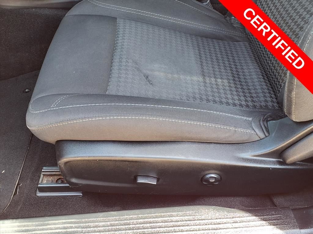 Used 2021 Red Dodge SXT image 16