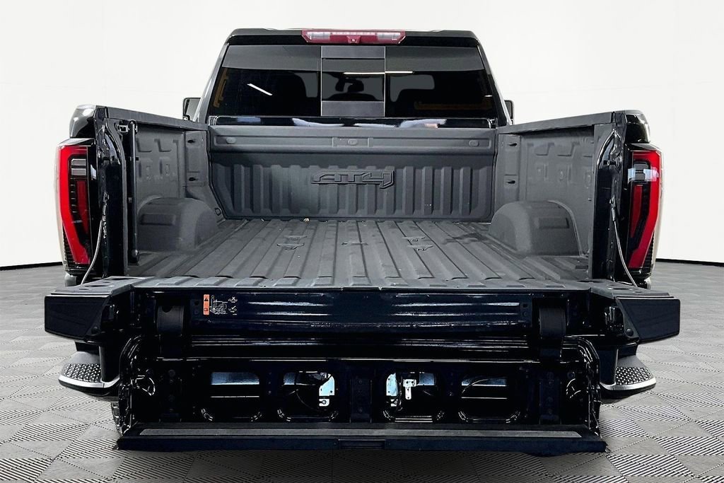 2024 GMC Sierra 2500HD AT4 - Photo 7