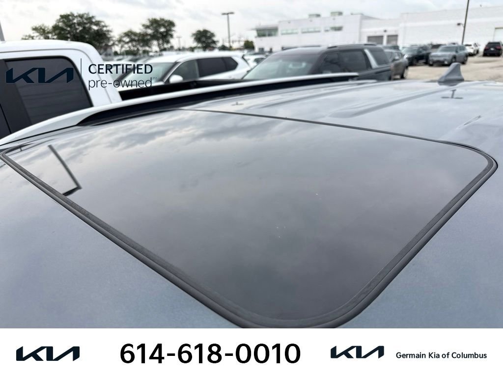 Used 2023 Gray Kia SX image 8