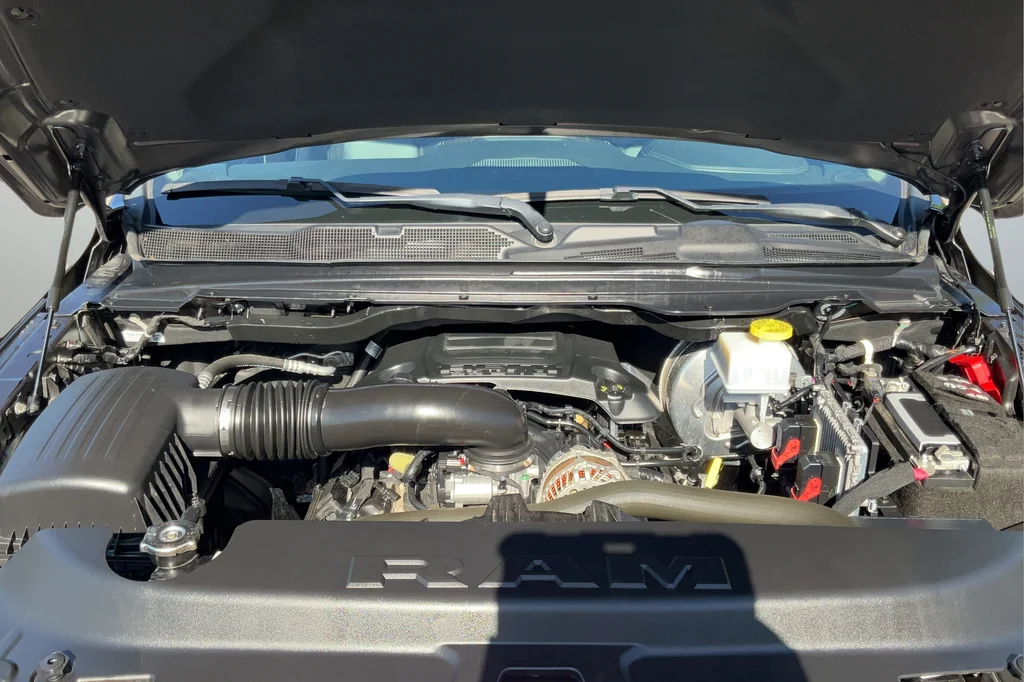 2022 RAM Ram 1500 Pickup Laramie - Photo 22