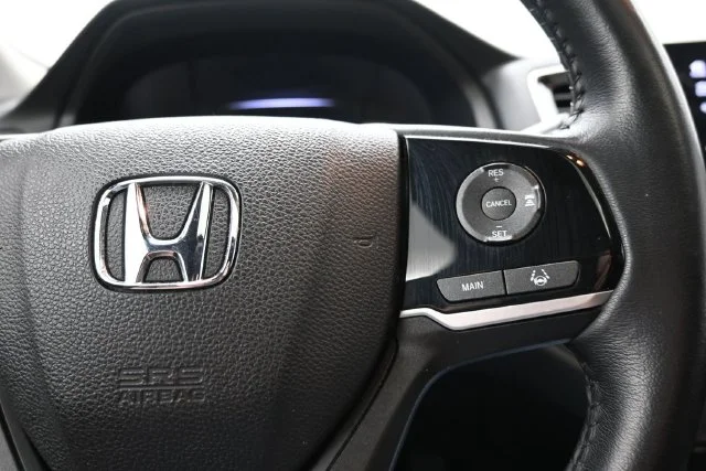 Used 2022 Crystal Black Pearl Honda EX-L image 30