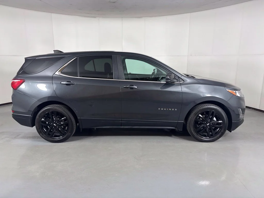 Used 2021 Gray Chevrolet LT image 9