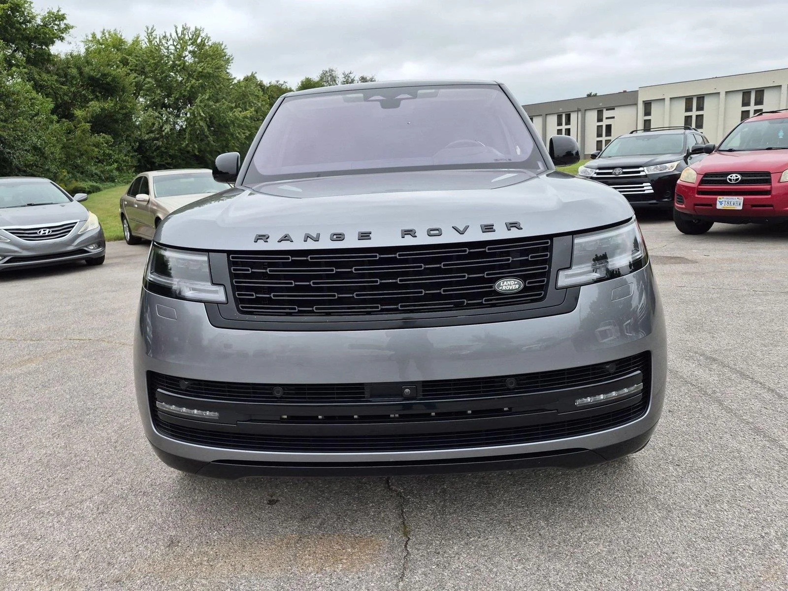 Used 2023 Eiger Grey Metallic Land Rover Autobiography image 8
