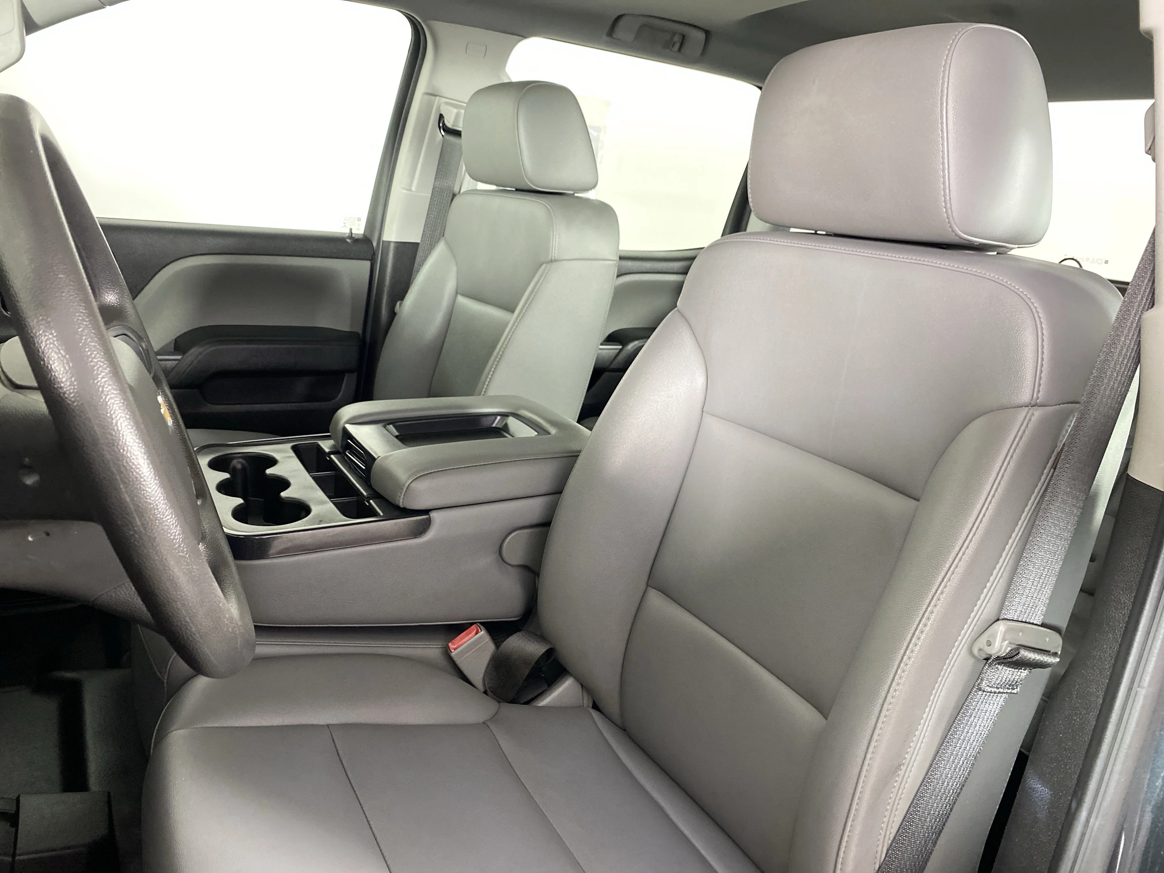 Used 2018 Graphite Metallic Chevrolet Work Truck image 14