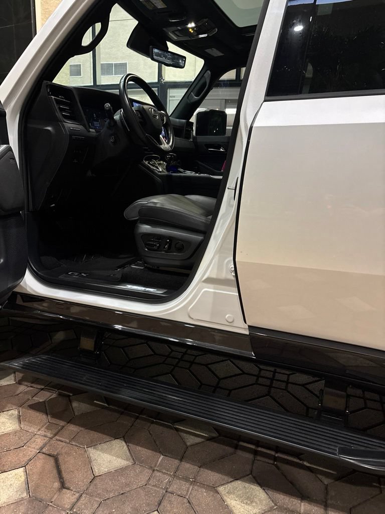 Certified Used 2024 Eminent White Pearl Lexus GX 550 Luxury image 8