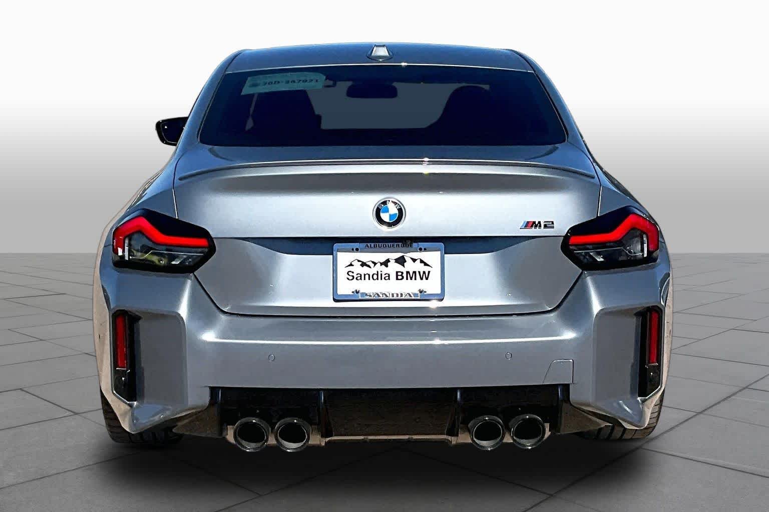 Certified Used 2025 Skyscraper Grey Metallic BMW  image 4