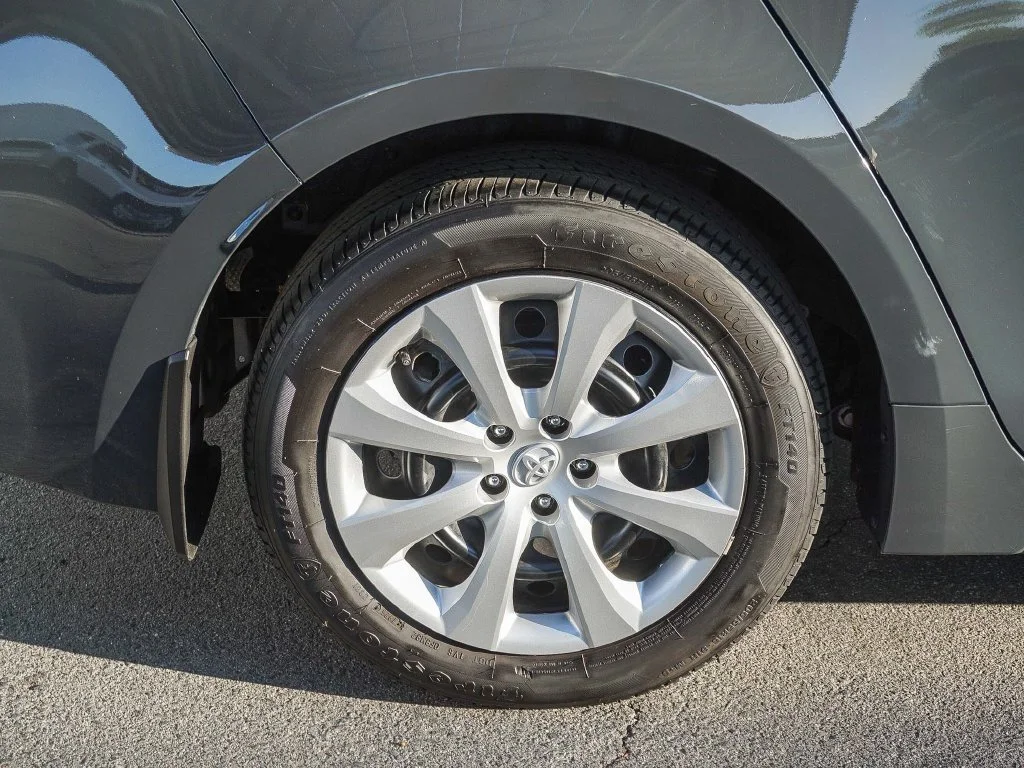 Certified Used 2025  Toyota LE image 8