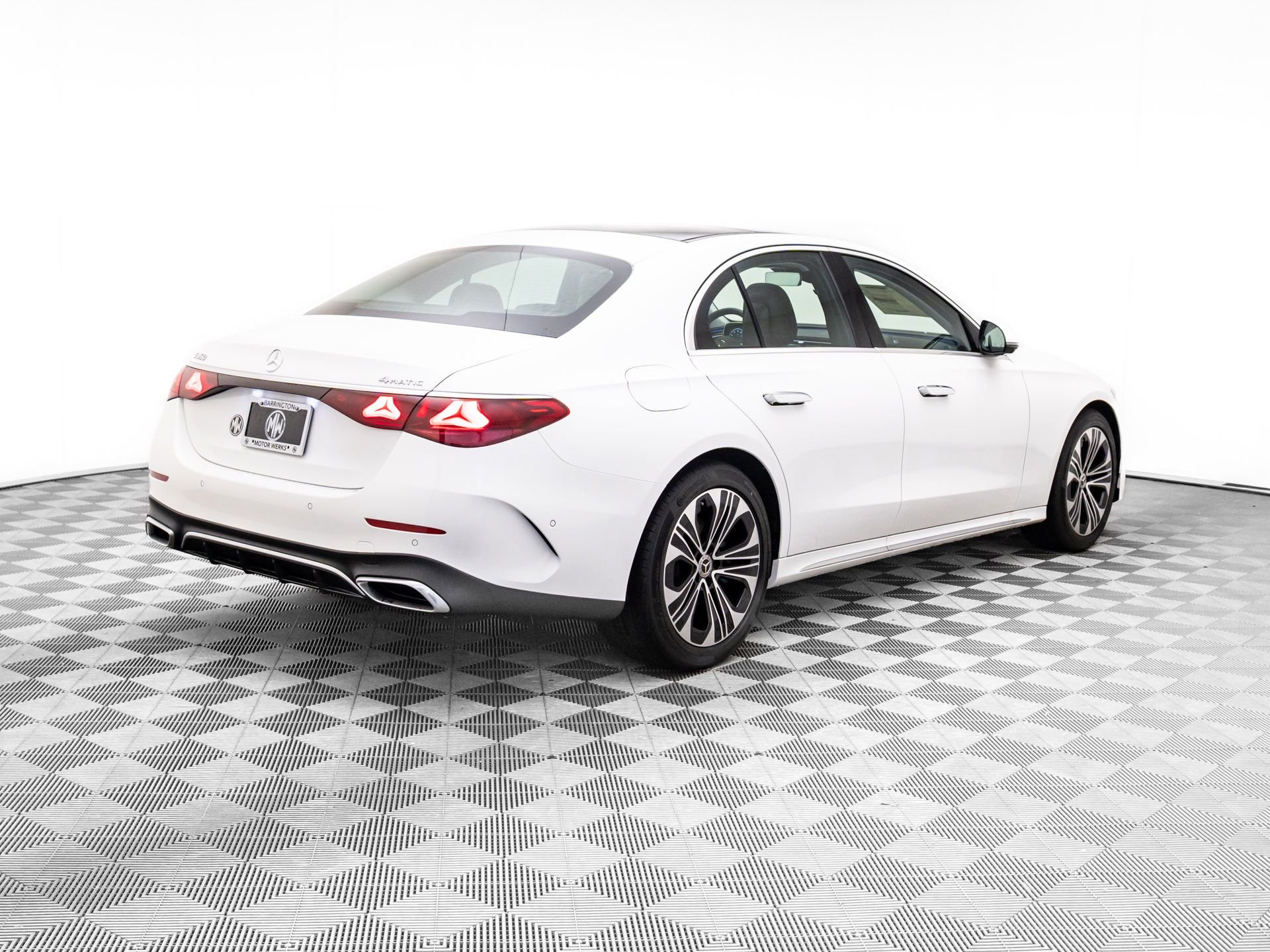 New 2026 White Mercedes-Benz E 350 image 5